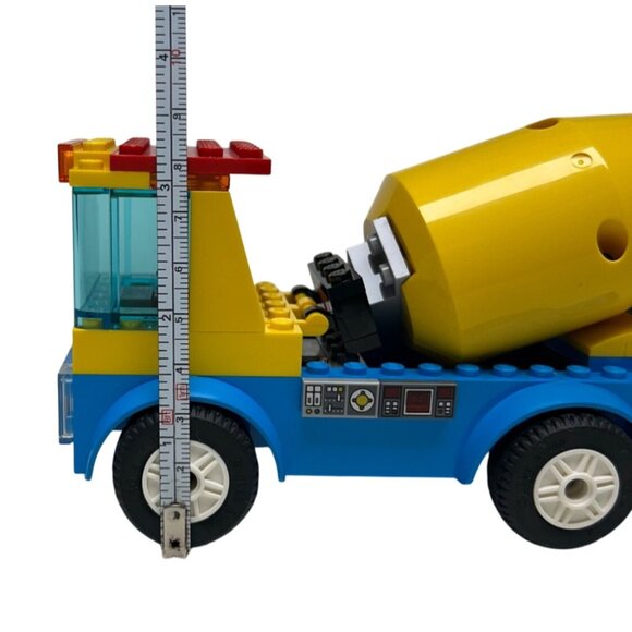 Lego City Mixer Truck Construction Toy Rotating Yellow Drum TRUCK ONLY Preowned - Picture 6 of 6
